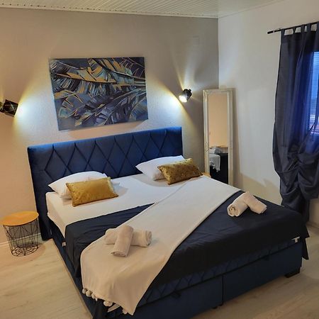 Apartments Mikas Stanici Екстер'єр фото