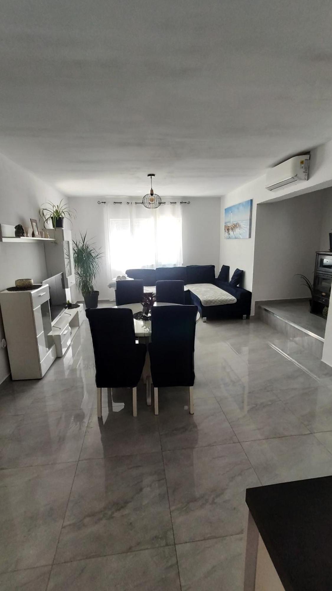 Apartments Mikas Stanici Екстер'єр фото