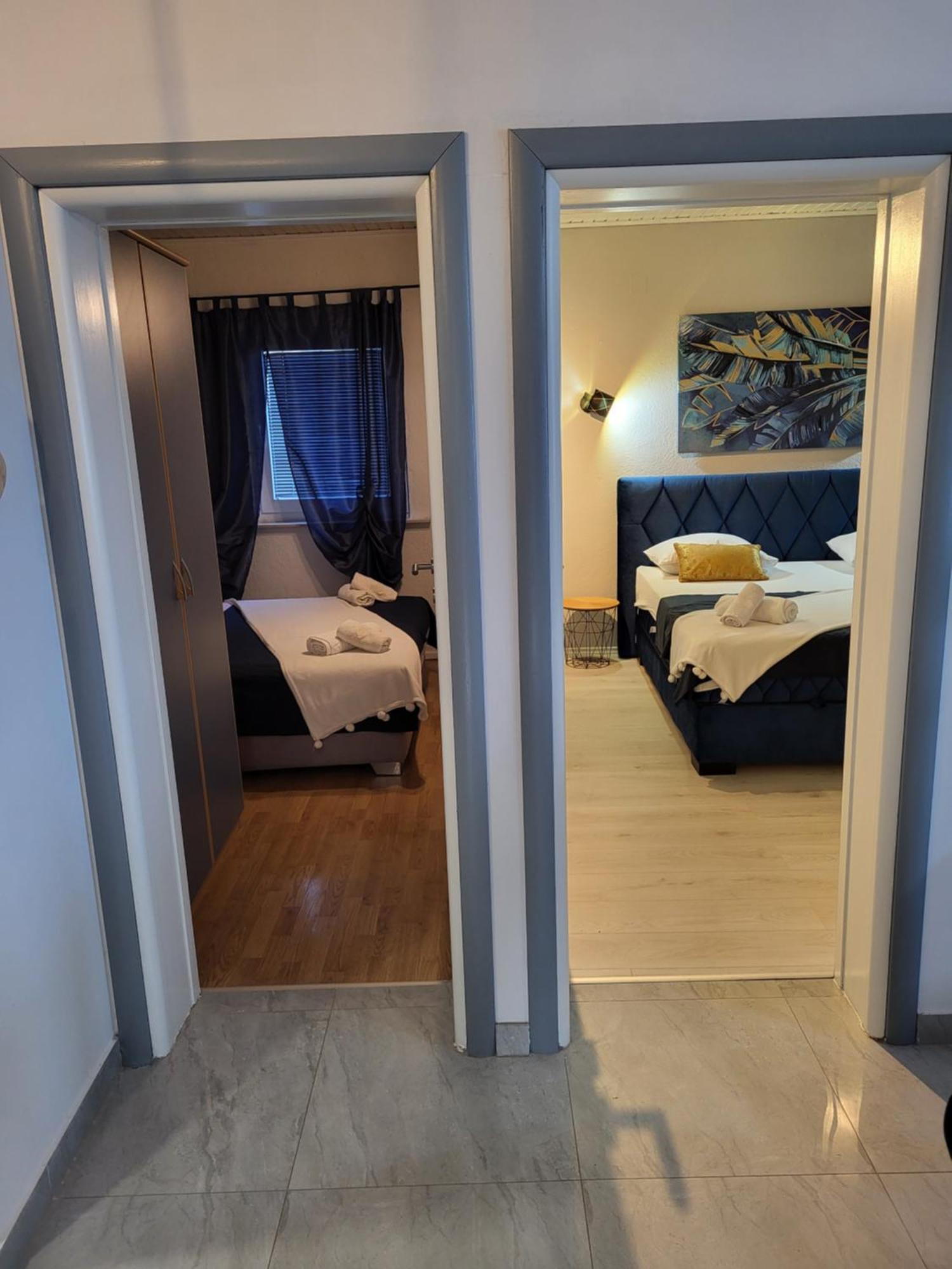 Apartments Mikas Stanici Екстер'єр фото