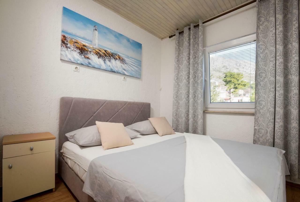 Apartments Mikas Stanici Екстер'єр фото