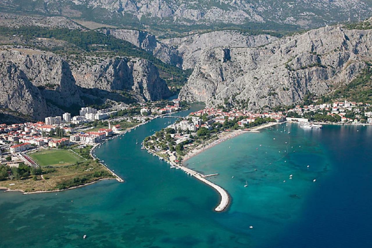 Apartments Mikas Stanici Екстер'єр фото